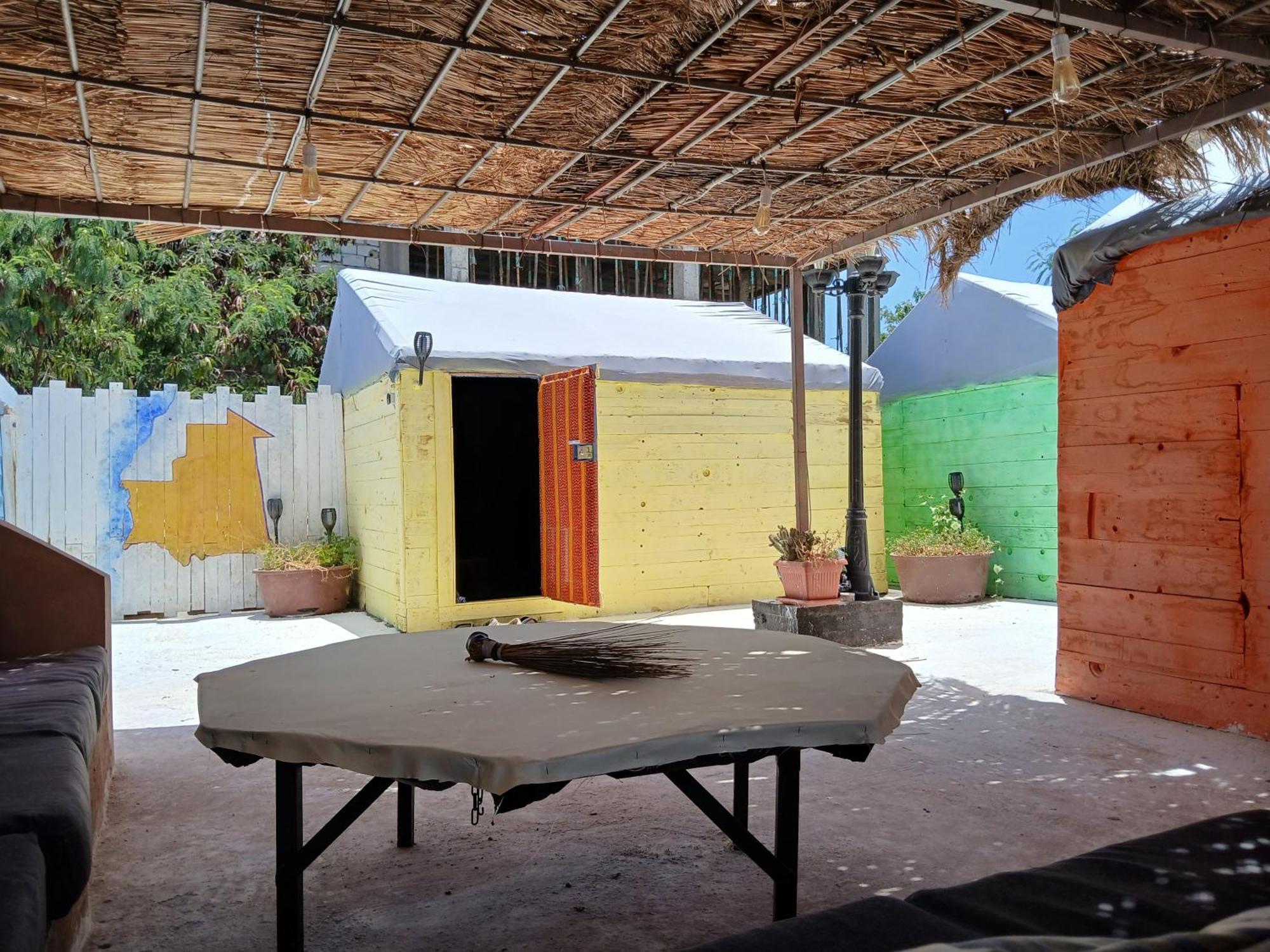 "Par 4 Chemins" - Atypical Stopover Nouakchott Exterior photo