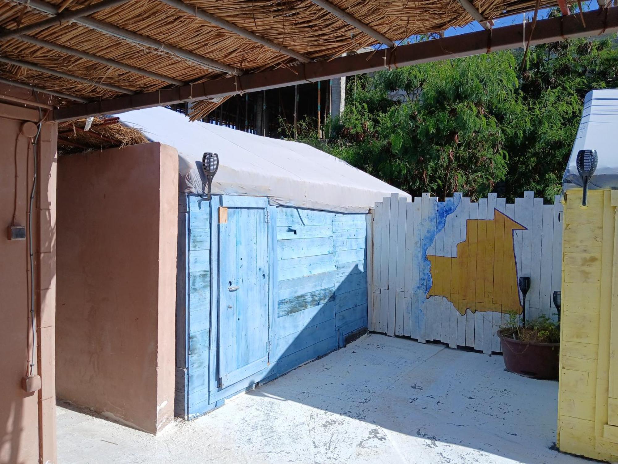 "Par 4 Chemins" - Atypical Stopover Nouakchott Exterior photo